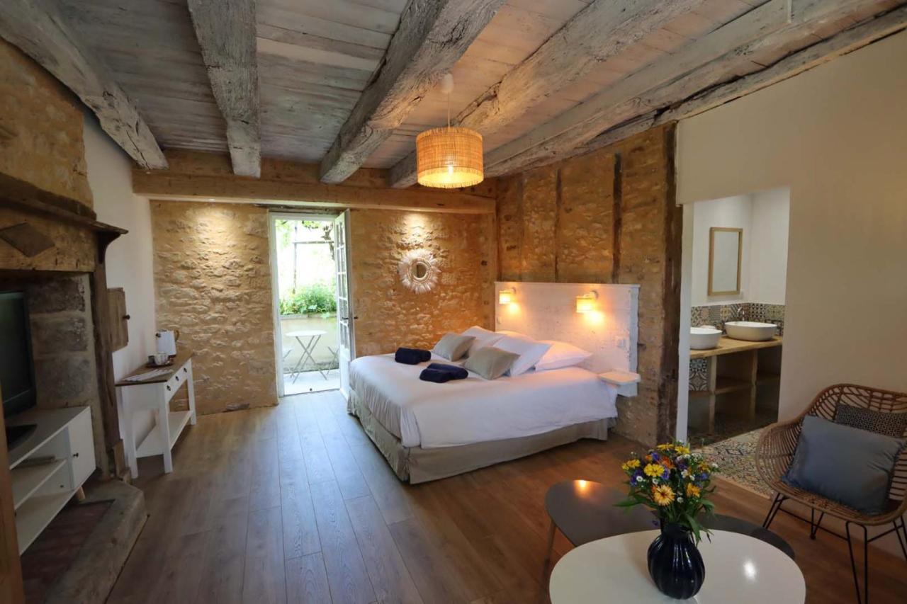 La Ferme De L'Embellie Gites Et Chambres D'Hotes Le Buisson-de-Cadouin Kültér fotó