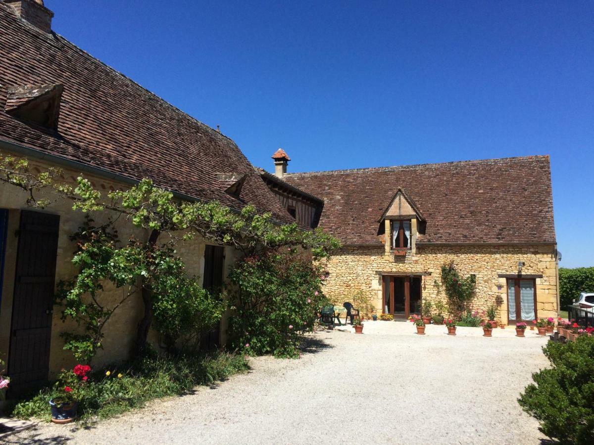 La Ferme De L'Embellie Gites Et Chambres D'Hotes Le Buisson-de-Cadouin Kültér fotó
